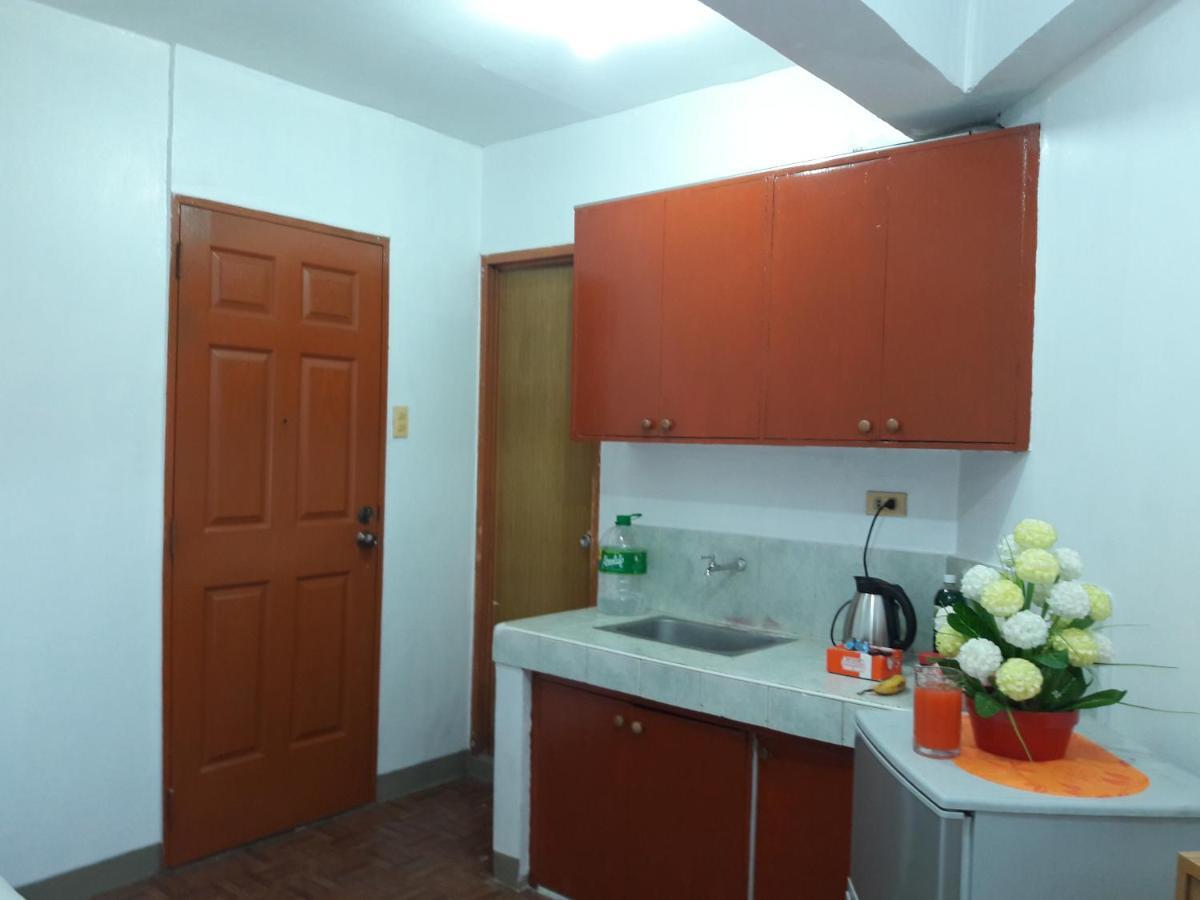 Ekonumi Rooms At Moonwalk Paranaque Paranaque City Εξωτερικό φωτογραφία